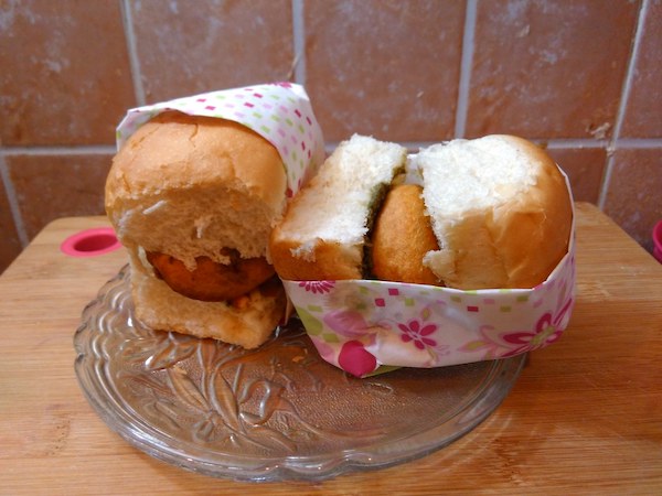 vada-pao